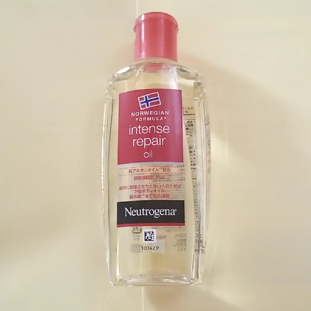 Neutrogena(ニュートロジーナ)の10c01さん専用　Neutrogena インテンスリペアボディオイル コスメ/美容のボディケア(ボディオイル)の商品写真