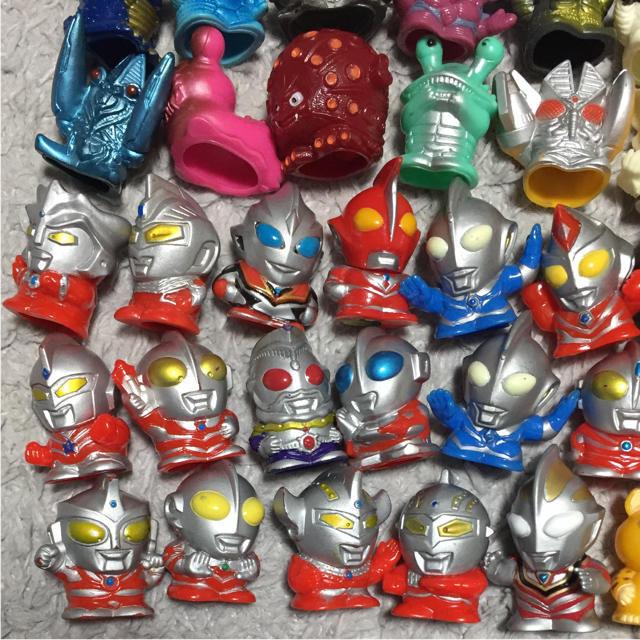 ウルトラマン 指人形 47体＋おまけ2体 セットの通販 by ライト's shop｜ラクマ