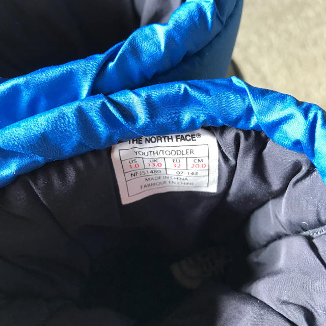 THE NORTH FACE(ザノースフェイス)のノースフェイス ヌプシ ブーツ20センチ キッズ/ベビー/マタニティのキッズ靴/シューズ(15cm~)(ブーツ)の商品写真