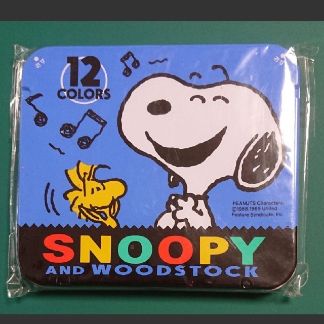 SNOOPY(スヌーピー)のスヌーピー  色鉛筆  新品 エンタメ/ホビーのアート用品(色鉛筆)の商品写真