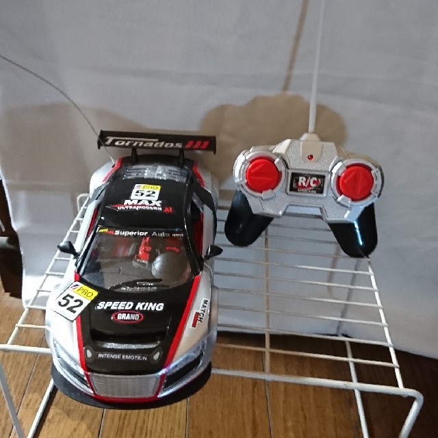 R/C SPEEDMAX 電池式ラジコン　　シエタン様専用品 エンタメ/ホビーのおもちゃ/ぬいぐるみ(トイラジコン)の商品写真