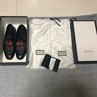 Gucci - gucci スネーク付き ローファー 正規品の通販 by gmtm｜グッチ