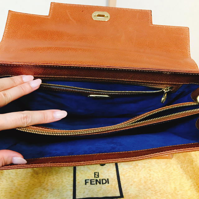 FENDI(フェンディ)の半額以下お値下げ‼︎【ビンテージ】FENDIバック レディースのバッグ(ハンドバッグ)の商品写真