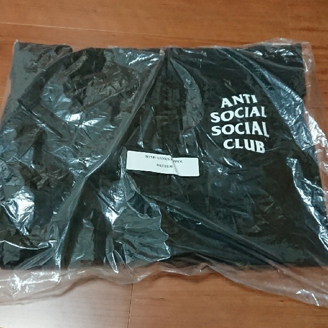 ANTI(アンチ)のAnti Social Social Club Mind Games 乃木坂４６ メンズのトップス(パーカー)の商品写真