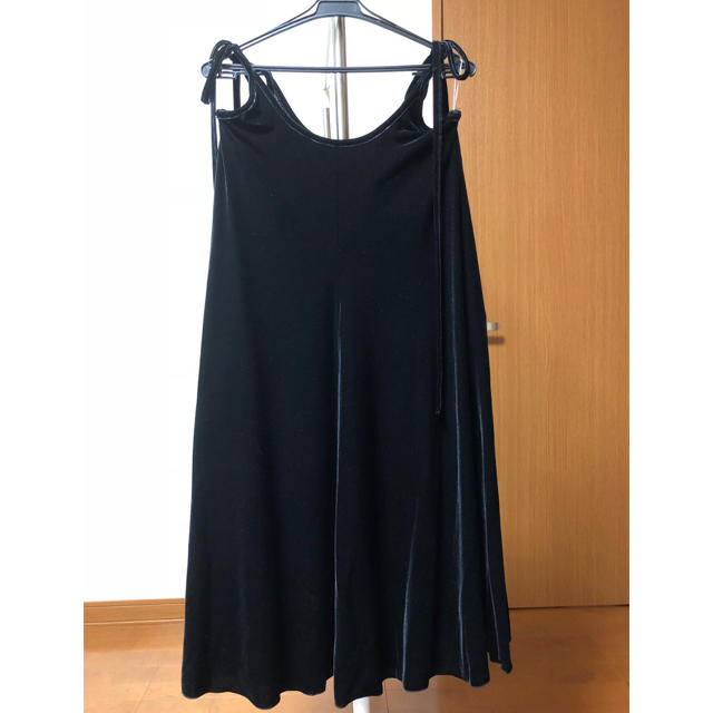 G.V.G.V.(ジーヴィジーヴィ)の値下 G.V.G.V. VELOUR BOW KNOT DRESS ベロアワンピ レディースのワンピース(ロングワンピース/マキシワンピース)の商品写真