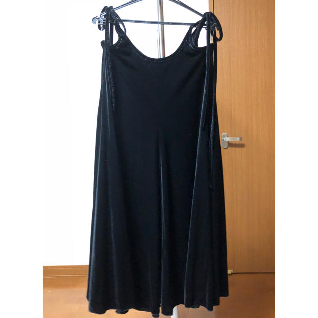 G.V.G.V.(ジーヴィジーヴィ)の値下 G.V.G.V. VELOUR BOW KNOT DRESS ベロアワンピ レディースのワンピース(ロングワンピース/マキシワンピース)の商品写真