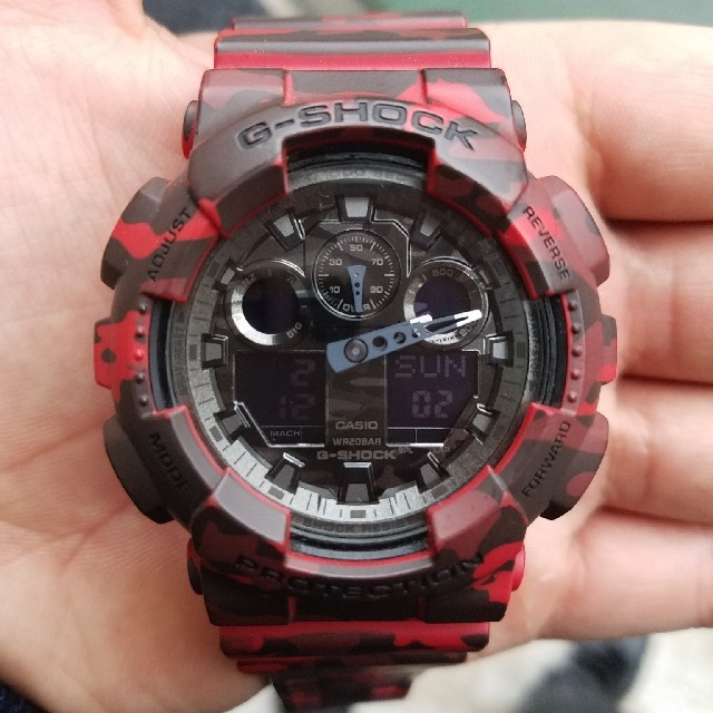 G-SHOCK(ジーショック)のCASIO カシオ G-SHOCK GA-100CM-4A海外モデル メンズの時計(腕時計(デジタル))の商品写真