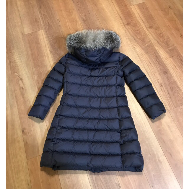 MONCLER - 新品未使用 MONCLER モンクレール ABELLE ネイビー 12A の MONCLER - 新品未使用 MONCLER モンクレール ABELLE ネイビー 12A の