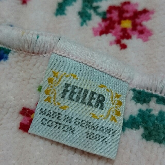 FEILER(フェイラー)のFEILER スタイ キッズ/ベビー/マタニティのこども用ファッション小物(ベビースタイ/よだれかけ)の商品写真