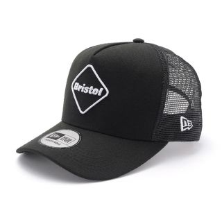 エフシーアールビー(F.C.R.B.)の2018AW FCRB NEWERA EMBLEM MESH CAP BLACK(キャップ)