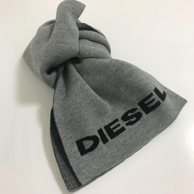 DIESEL(ディーゼル)のDIESEL   グレー マフラー メンズのファッション小物(マフラー)の商品写真