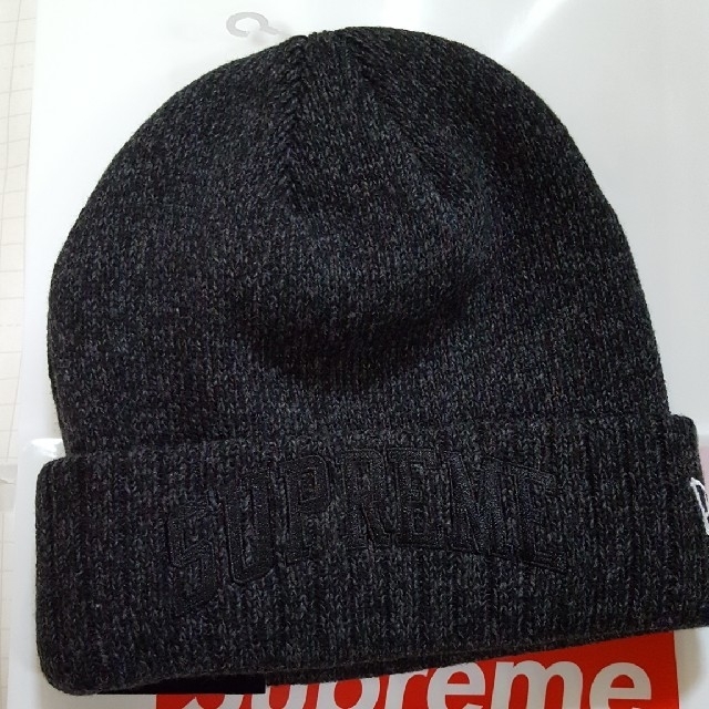 Supreme(シュプリーム)のsupreme  ニット帽 メンズの帽子(ニット帽/ビーニー)の商品写真