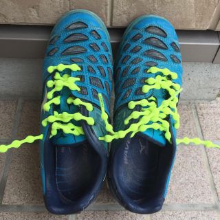 ミズノ(MIZUNO)のミズノ サッカー用？ 22.0cm 紐なし 運動靴(スニーカー)