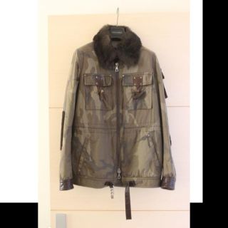 DSQUARED2(ミリタリージャケット)のフリマアイテム一覧 DSQUARED2(ミリタリージャケット)のフリマアイテム一覧