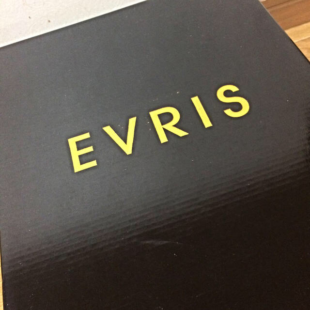 EVRIS(エヴリス)のEVRIS 黒 ヒール レディースの靴/シューズ(ハイヒール/パンプス)の商品写真