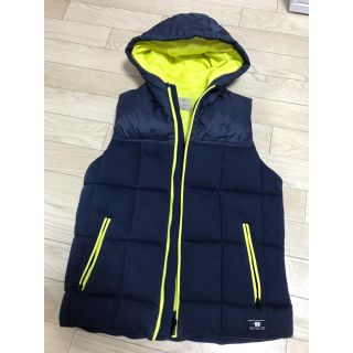 ザラキッズ(ZARA KIDS)のZARABOYS♡ダウンベスト♡フード付♡蛍光イエローが可愛い♡あったかダウン♡(ジャケット/上着)