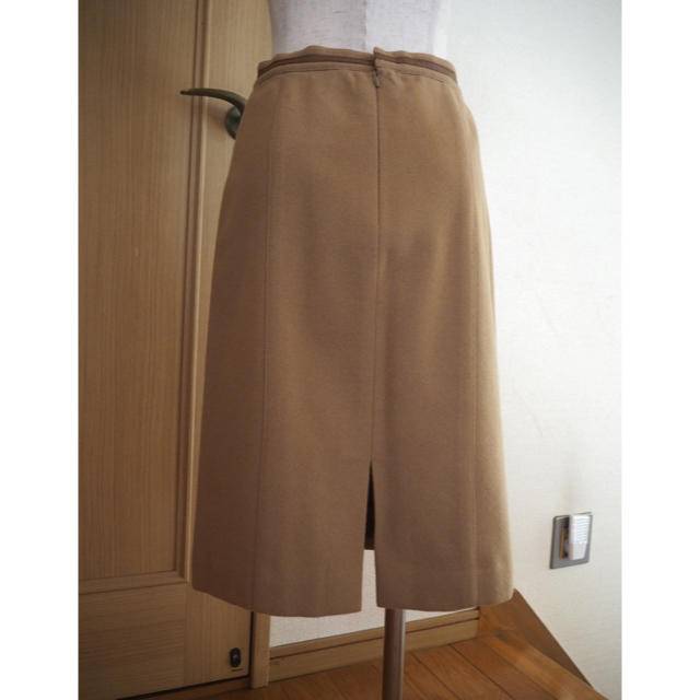 INED(イネド)のイネド スカート レディースのスカート(ひざ丈スカート)の商品写真