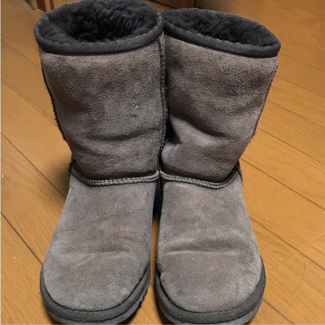 UGG(アグ)のUGG 日曜までSALE レディースの靴/シューズ(ブーツ)の商品写真