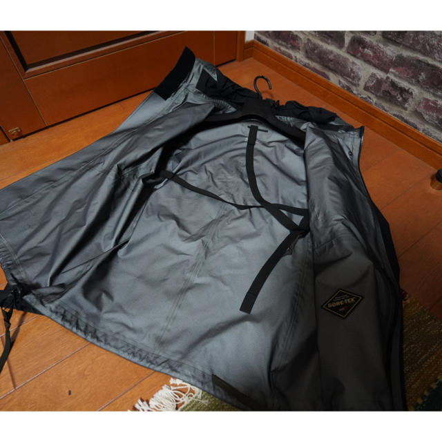 ACRONYM アクロニウム J47-GT ゴアテックス　ジャケット ブラック  メンズのジャケット/アウター(ナイロンジャケット)の商品写真