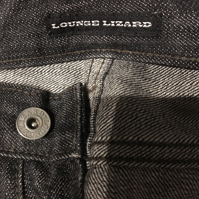 LOUNGE LIZARD(ラウンジリザード)のラウンジリザード ブラックデニム メンズのパンツ(デニム/ジーンズ)の商品写真