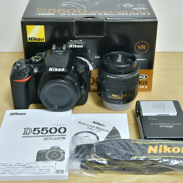 新同品 Nikon D5500 18-55 VR II レンズキット