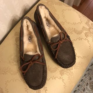 アグ(UGG)のモカシン(スリッポン/モカシン)