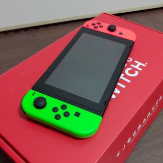 ニンテンドースイッチ(Nintendo Switch)のスイッチ　Switch　本体(家庭用ゲーム機本体)