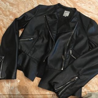 ザラ(ZARA)のライダースジャケット(ライダースジャケット)