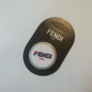 フェンディ(FENDI)の最終お値下げ FENDI ノベルティー FENDI MANIA スマホグリップ(その他)