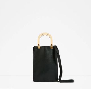 ザラ(ZARA)のzara 本革ショルダーバッグbirthdaybashakte dholic(ショルダーバッグ)