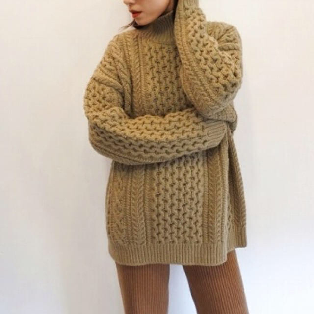 AURALEE ARAN KNIT アランニット 新品 khaki beigeのサムネイル