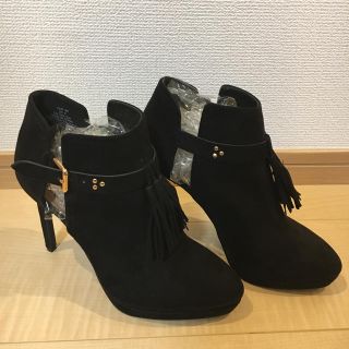 エイチアンドエム(H&M)のショートブーツ(ブーティ)