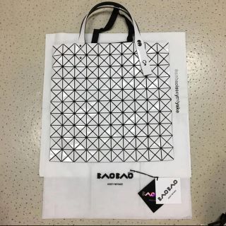 イッセイミヤケ(ISSEY MIYAKE)のイッセイミヤケ baobao issey miyake 10x10 トートバッグ(トートバッグ)