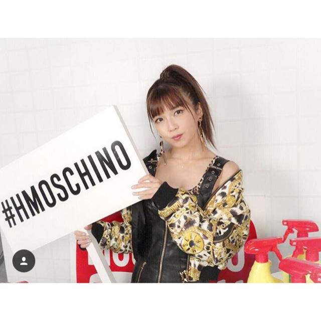 h&m モスキーノ コラボ HMOSCHINO 宇野実彩子