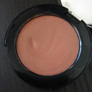 ボビイブラウン(BOBBI BROWN)のボビーブラウン　ポットルージュ(チーク)