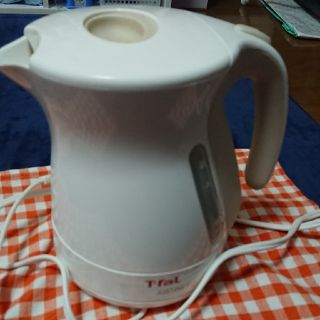 ティファール(T-fal)のティファール🎵ポット！お値下げ！本日のみ！(電気ケトル)