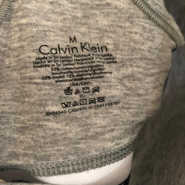 Calvin Klein(カルバンクライン)のCalvin Klein スポーツブラ レディースの下着/アンダーウェア(ブラ)の商品写真