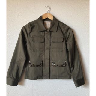 アプワイザーリッシェ(Apuweiser-riche)のお取り置きアプワイザー♪美品♪ビジュー付ジャケット カーキ(ノーカラージャケット)