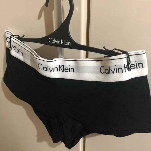 Calvin Klein(カルバンクライン)のMay7 Flower様専用 レディースの下着/アンダーウェア(ショーツ)の商品写真