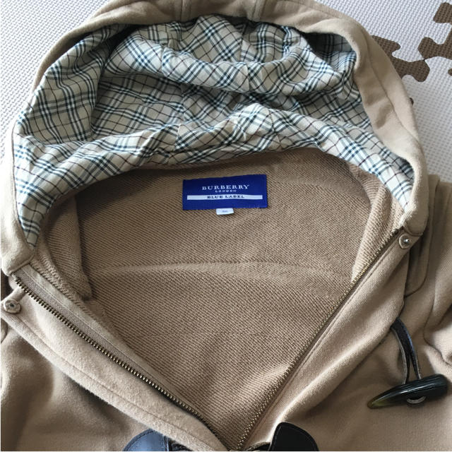 BURBERRY BLUE LABEL(バーバリーブルーレーベル)のバーバリーブルーレーベル  ダッフルコート 38 レディースのジャケット/アウター(ダッフルコート)の商品写真