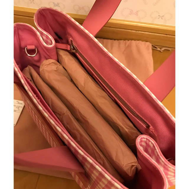 miumiu(ミュウミュウ)のmiumiu ギンガムチェック ハンドバッグ ピンク レディースのバッグ(ハンドバッグ)の商品写真