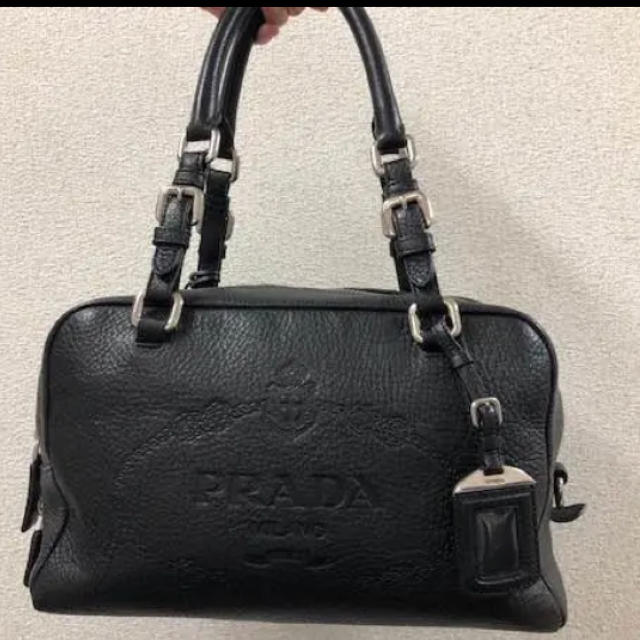 PRADA バッグレディース