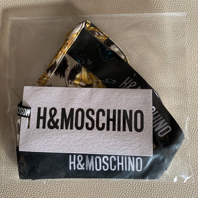 MOSCHINO(モスキーノ)の新品 エイチ&エム モスキーノ コラボ マイクロファイバー ノン ワイヤー ブラ レディースの下着/アンダーウェア(ブラ)の商品写真