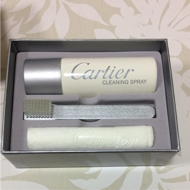 Cartier(カルティエ)のカルティエ クリーニングセット メンテナンス レディースのファッション小物(腕時計)の商品写真