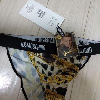 モスキーノ(MOSCHINO)の新品未使用💓Ｈ&M💓MOSCHINO　　パンツ(ショーツ)