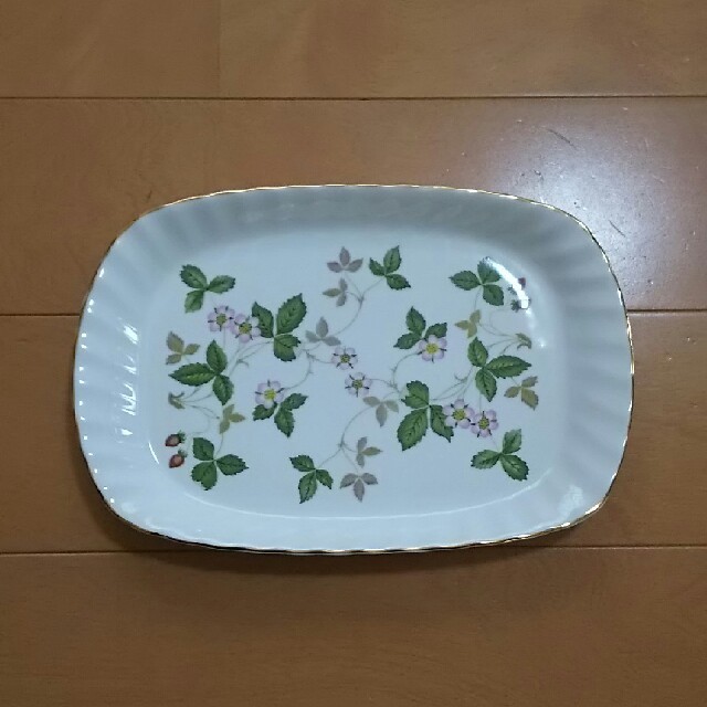 WEDGWOOD(ウェッジウッド)のウェッジウッド  お皿 インテリア/住まい/日用品のキッチン/食器(食器)の商品写真