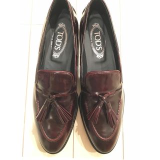 トッズ(TOD'S)のTOD’S ローファー 未使用(ローファー/革靴)