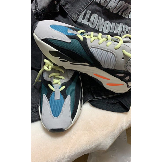 adidas(アディダス)のYEEZY BOOST 700 メンズの靴/シューズ(スニーカー)の商品写真