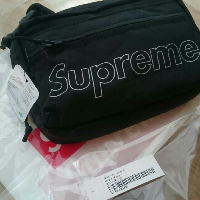 Supreme(シュプリーム)のSUPREME 18aw shoulder bag メンズのバッグ(ショルダーバッグ)の商品写真