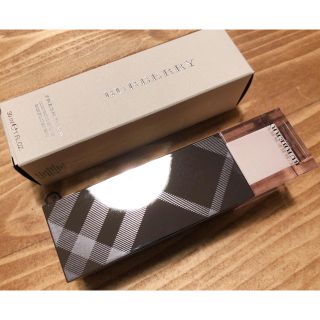 バーバリー(BURBERRY)の新品未使用 バーバリー フレッシュグロウルミナスフルイドベース01(化粧下地)(化粧下地)